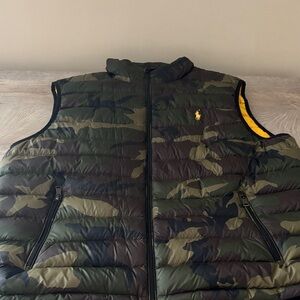 Ralph Lauren Men's Green Camouflage Vest
